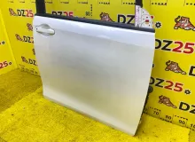 Дверь боковая TOYOTA VOXY/NOAH/ESQUIRE 2015/Цвет 070 6700128250 ZWR80/ZRR80W/ZRR80G/ZRR80/ZRR85G/ZRR85W/ZRR85/ZWR80G/ZWR80W 2ZRFXE, передняя правая