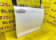 Дверь боковая TOYOTA ESQUIRE 2014/Цвет 070 6700128250 ZWR80G 2ZRFXE, передняя правая