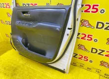 Дверь боковая TOYOTA ESQUIRE 2014/Цвет 070 6700128250 ZWR80G 2ZRFXE, передняя правая