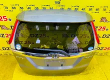 Дверь 5я HONDA FIT 2014/Цвет NH823M 68100T5CZ00ZZ GP5 LEB, задняя