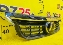 Решетка радиатора LEXUS CT200H 2012/Цвет 077 5311176900 ZWA10 2ZRFXE, передняя