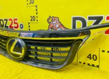 Решетка радиатора LEXUS CT200H 2012/Цвет 077 5311176900 ZWA10 2ZRFXE, передняя