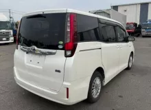 Пружина TOYOTA NOAH 2014/Цвет 070 4823128B60 ZWR80G 2ZRFXE, задняя