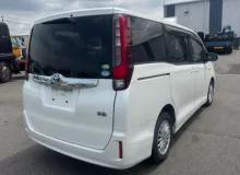 Пружина TOYOTA NOAH 2014/Цвет 070 4823128B60 ZWR80G 2ZRFXE, задняя