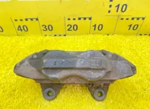 Суппорт TOYOTA LAND CRUISER PRADO 2004/Цвет 070 4773060130 VZJ120W 5VZFE, передний правый