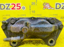 Суппорт TOYOTA LAND CRUISER 2000/Цвет 6Q7 4773060080 HDJ101K 1HDFTE, передний правый