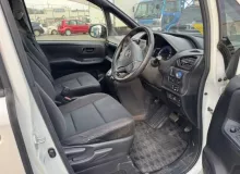 Пол багажника пластик TOYOTA NOAH 2015/Цвет 070 5841028100 ZWR80G/ZWR80W/ZWR80 2ZRFXE, задний