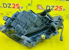 Фара AUDI Q5 2012 8R0941043D 8RB CHJA, передняя левая