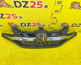 Решетка радиатора HONDA