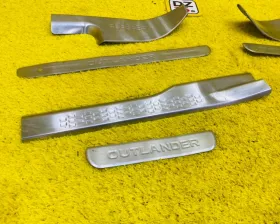 Накладка на порог MITSUBISHI