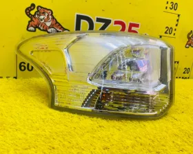 Стоп-сигнал MITSUBISHI