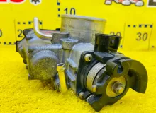 Заслонка дроссельная TOYOTA LAND CRUISER PRADO 2002/Цвет 1D4 2203062020 VZJ121W 5VZFE