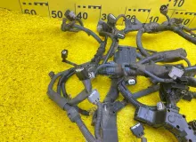 Коса двс TOYOTA NOAH 2014/Цвет 070 8212128B50 ZWR80G 2ZRFXE, передняя