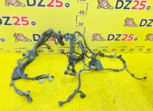 Коса двс TOYOTA NOAH 2014/Цвет 1F7 8212128B50 ZWR80G 2ZRFXE, передняя