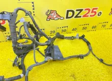 Коса двс TOYOTA NOAH 2014/Цвет 1F7 8212128B50 ZWR80G 2ZRFXE, передняя