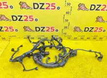 Коса двс TOYOTA VOXY 2014/Цвет 202 8212128B50 ZWR80G 2ZRFXE, передняя