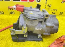 Компрессор кондиционера TOYOTA VOXY 2014/Цвет 202 8837028030 ZWR80G 2ZRFXE, передний