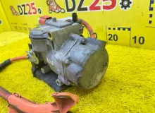 Компрессор кондиционера TOYOTA VOXY 2014/Цвет 202 8837028030 ZWR80G 2ZRFXE, передний