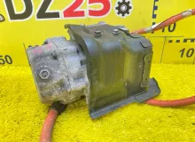 Компрессор кондиционера TOYOTA VOXY 2014/Цвет 202 8837028030 ZWR80G 2ZRFXE, передний