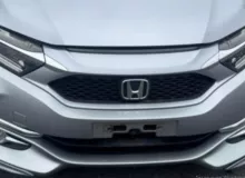 Решетка радиатора HONDA SHUTTLE 2017/Цвет NH830M 08F21TD4 GP7 LEB, передняя