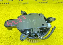 Мотор печки TOYOTA ESQUIRE 2014/Цвет 202 8710328120 ZWR80G 2ZRFXE, передний