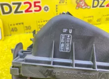 Корпус воздушного фильтра LEXUS CT200H 2012/Цвет 077 1770037290 ZWA10 2ZRFXE, передний