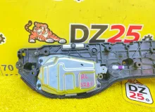 Доводчик двери TOYOTA NOAH 2014/Цвет 1F7 8500628171 ZWR80G 2ZRFXE, задний левый