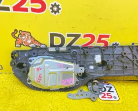 Доводчик двери TOYOTA