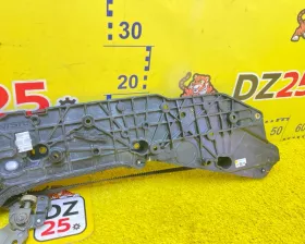 Доводчик двери TOYOTA