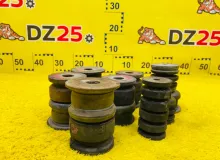 Подушка кузова TOYOTA LAND CRUISER PRADO 2002/Цвет 1D4 5220135100 VZJ121W 5VZFE