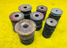 Подушка кузова TOYOTA LAND CRUISER PRADO 2002/Цвет 1D4 5220135100 VZJ121W 5VZFE