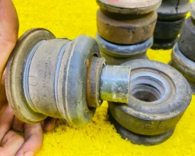 Подушка кузова TOYOTA