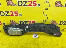 Доводчик двери TOYOTA VOXY 2014/Цвет 221 8500628171 ZWR80G 2ZRFXE, задний левый