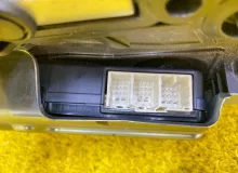 Доводчик двери TOYOTA ESQUIRE 2014/Цвет 1F7 8500628171 ZRR85G 3ZRFAE, задний левый