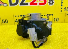 Заслонка дроссельная TOYOTA LAND CRUISER PRADO 2004/Цвет 070 2203062020 VZJ120W 5VZFE