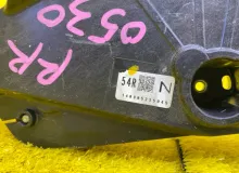 Доводчик двери TOYOTA VOXY 2014/Цвет 070 8500528071 ZWR80G 2ZRFXE, задний правый