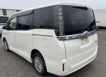 Доводчик двери TOYOTA VOXY 2014/Цвет 070 8500628171 ZWR80G 2ZRFXE, задний левый