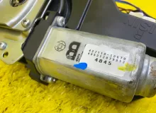 Доводчик двери пятой MITSUBISHI OUTLANDER 2014/Цвет U17A 5813A097 GG2W 4B11, задний