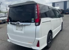 Подлокотник TOYOTA NOAH 2014/Цвет 070 7288028J40C1 ZRR85W 3ZRFAE, передний левый