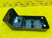 Бардачок между сиденьями TOYOTA ESQUIRE 2014/Цвет 070 861C028010 ZWR80G 2ZRFXE, передний
