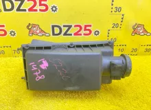 Корпус воздушного фильтра Land Rover RANGE ROVER 2006/Цвет 798 PHB500132 L322 448PN, передний