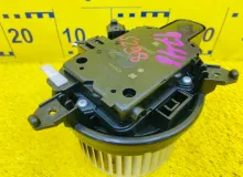 Мотор печки TOYOTA ESQUIRE 2016/Цвет 220 8710328120 ZRR85G 3ZRFAE, передний