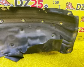 Подкрылок TOYOTA