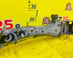 Задняя балка NISSAN