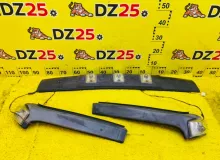 Молдинг лобового стекла HUMMER H3 2006 15827918 L52, передний