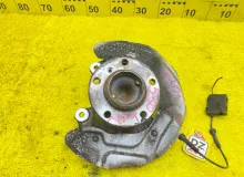 Ступица BMW 3-SERIES 2013/Цвет B39 31206876840 F30 N47D20C, передняя правая