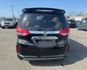 Дверь 5я Honda