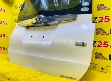 Дверь 5я TOYOTA NOAH 2014/Цвет 070 ZWR80G 2ZRFXE, задняя