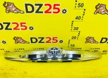 Накладка на дверь багажника TOYOTA NOAH 2014/Цвет 202 7680128480 ZRR85W 3ZRFAE, задняя