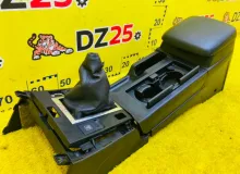 Бардачок между сиденьями SUZUKI ESCUDO 2006/Цвет ZCW 7591064J00 TA74W M16A, передний